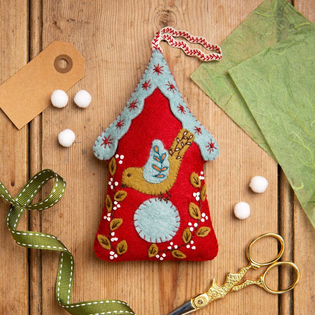 Folk Birdhouse Felt Craft Mini Kit