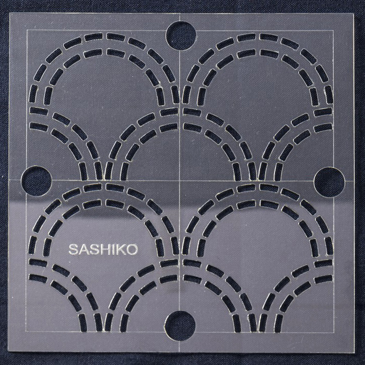 Sashiko: Template: 4in: Seigaiha (Waves)