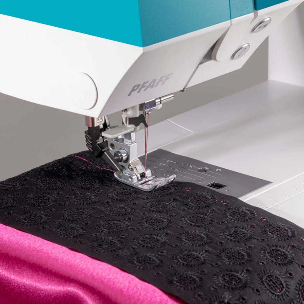 PFAFF® ambition™ 620 Sewing Machine image 5