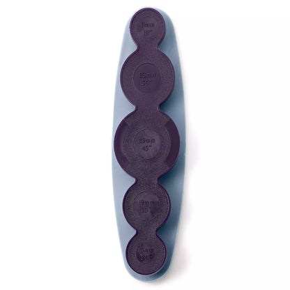 Tool for coverable metal buttons