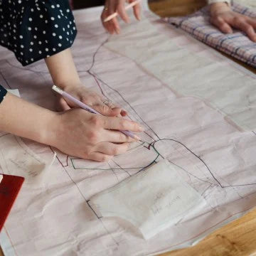 2 meters of dressmakers tracing paper