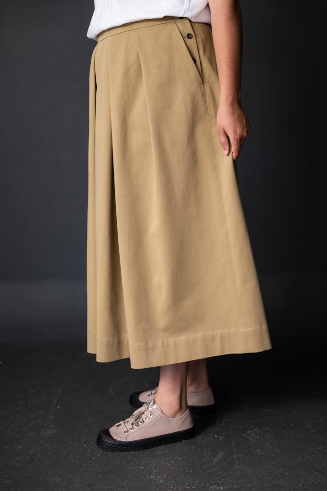 Image of Shepherd Skirt size uk 6-18 by Merchant and Mills