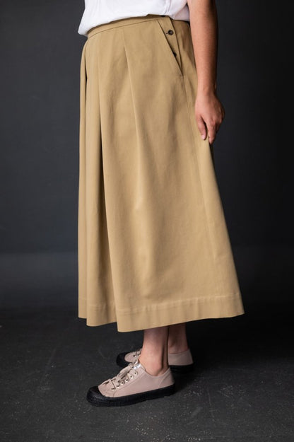 Image of Shepherd Skirt size uk 6-18 by Merchant and Mills