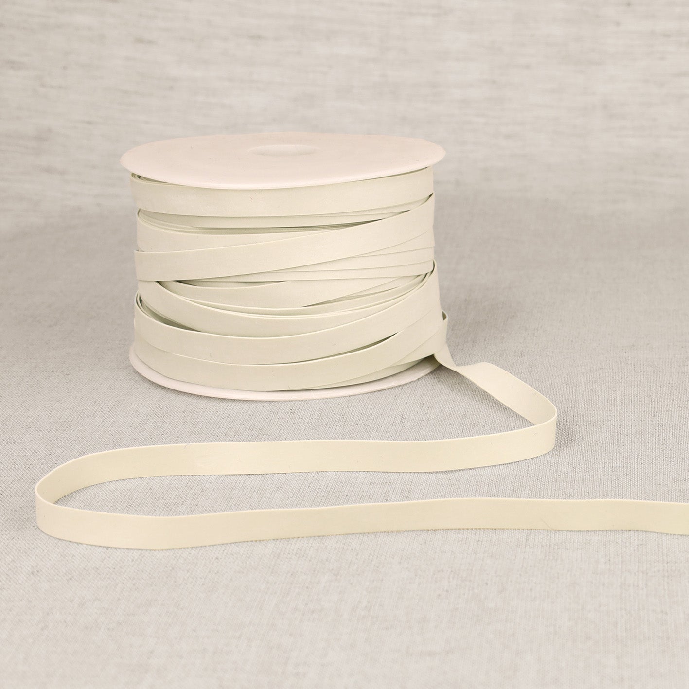 Elastic: Raw: 50m x 8mm: Ivory