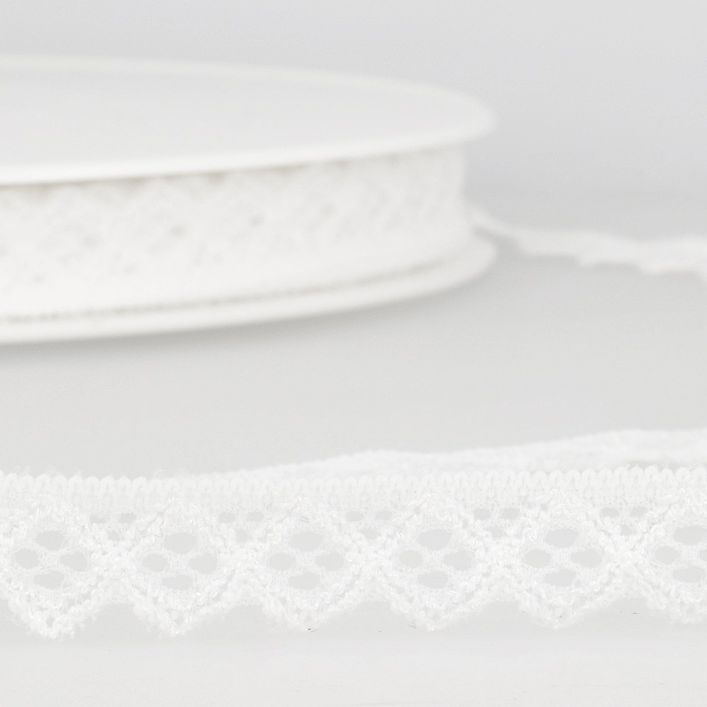 Elastic Lace Trim – 15mm by the meter