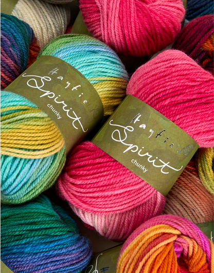 Hayfield Spirit Chunky - 100g Balls