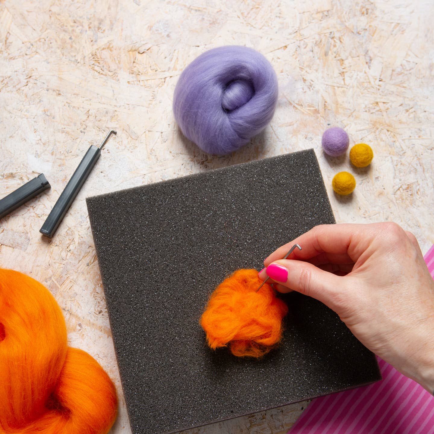 Needle felting foam pad