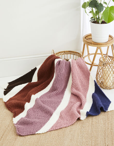 Hayfield Bonus Super Chunky Knitting patterns - blanket