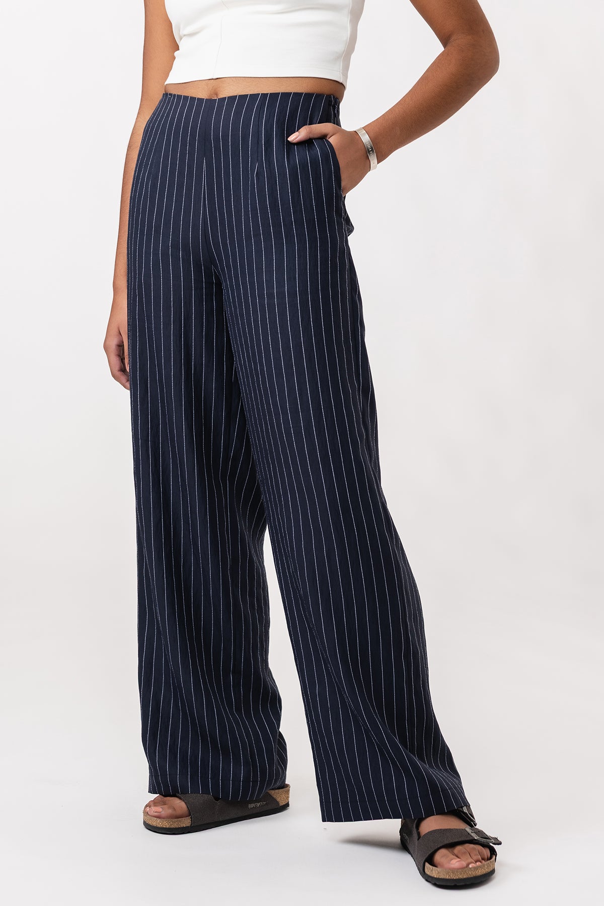 AIRI wide leg trousers
