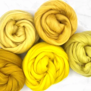 merino wool roving 23 micro in yellow